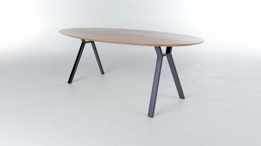 Tisch-MO2